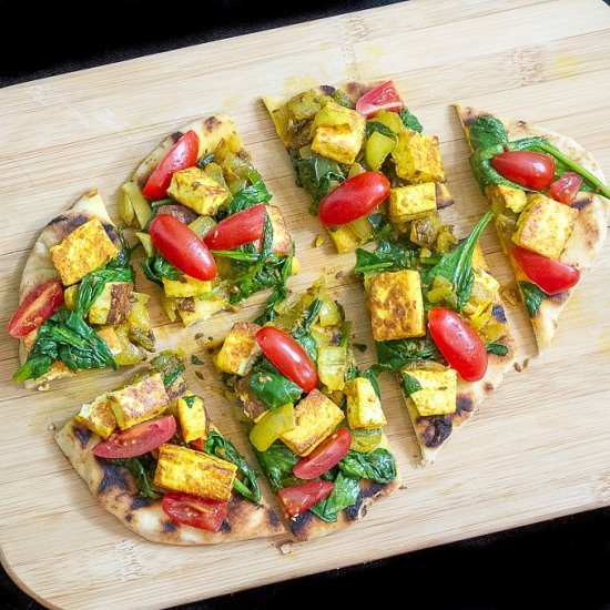 Paneer Naan Pizza