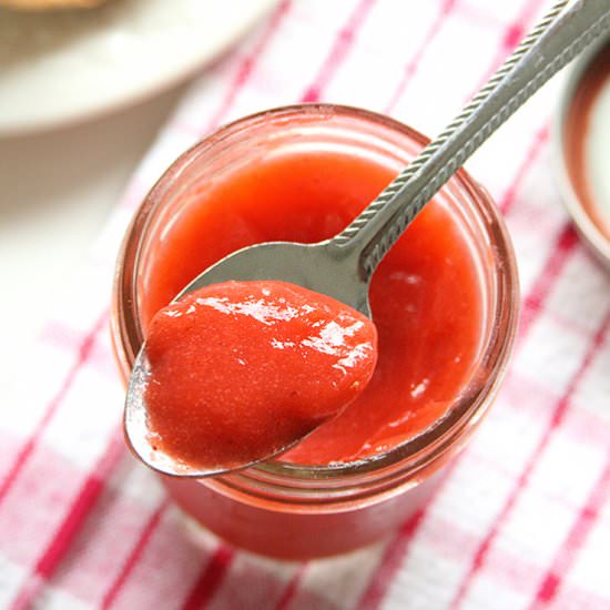Vegan Strawberry Curd