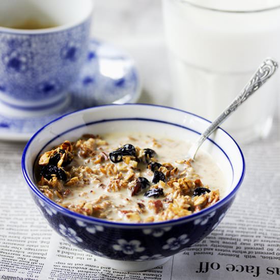 Almond Raisin Granola