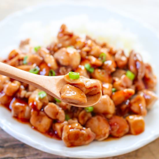 Healthier Honey Sriracha Chicken