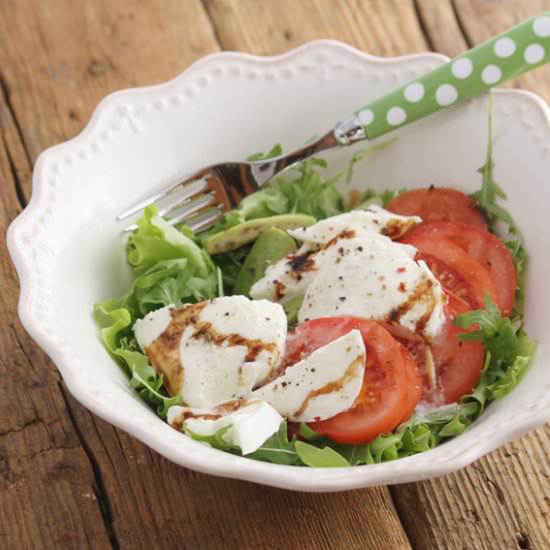 Caprese avocado salad