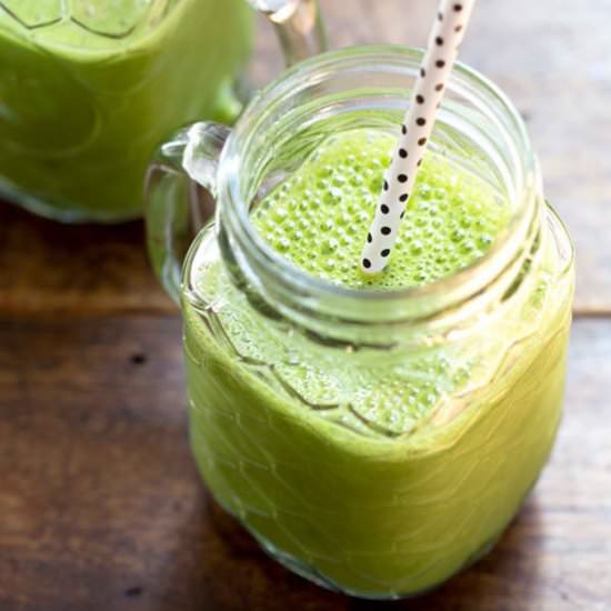 The 4 Ingredient Green Smoothie
