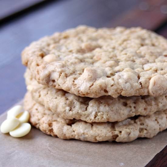 White Chocolate Macadamia Cookies