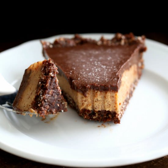 Salted Caramel Chocolate Pie