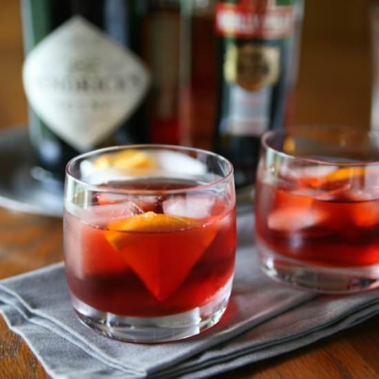 Classic Negroni Cocktail: 2 ways