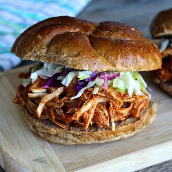 Slow Cooker Chicken Sandwich