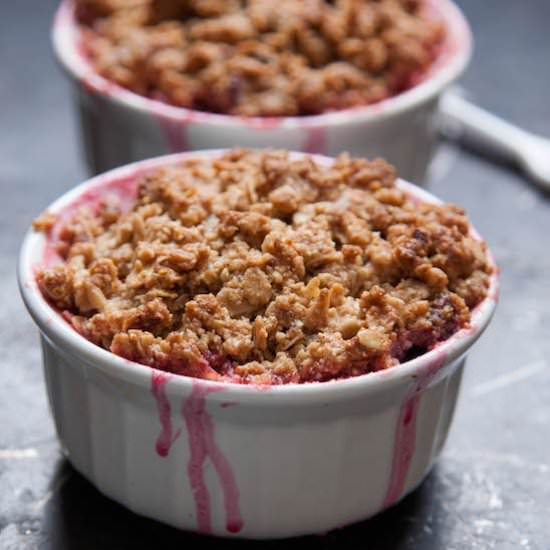 Gluten Free Rhubarb Raspberry Crisp