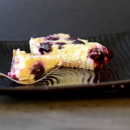 Lemon Cheesecake Bars