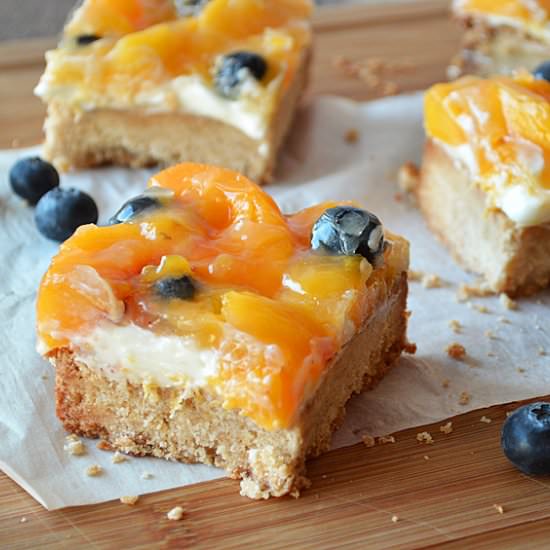 Peaches and Cream Dessert Squares