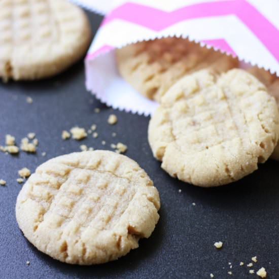Classic Peanut Butter Cookies