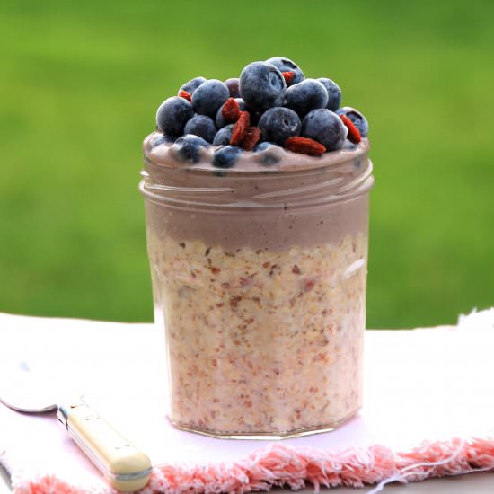 Overnight Oats with Cashew Cream