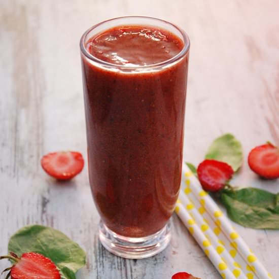 Strawberry-Spinach Cocktail