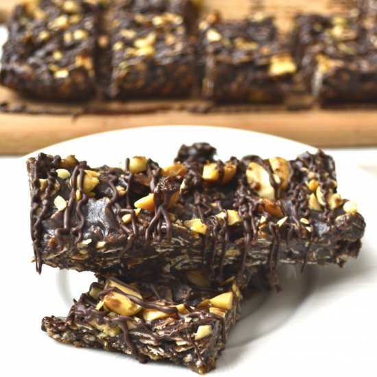 Peanut Butter Banana Granola Bars