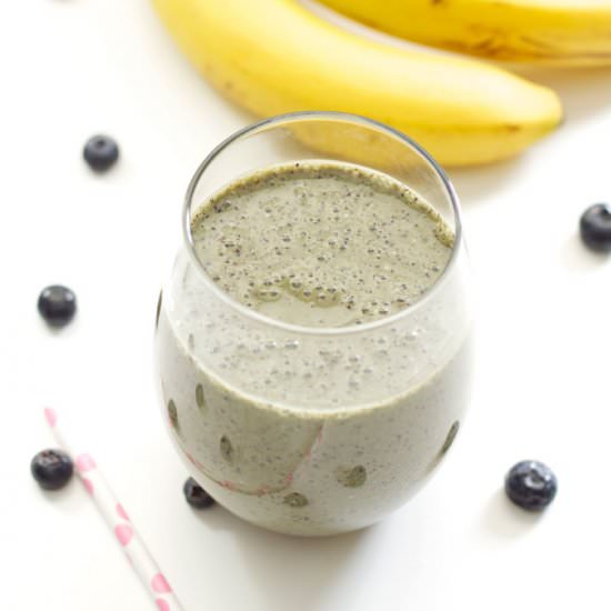 Green Blueberry Banana Smoothie