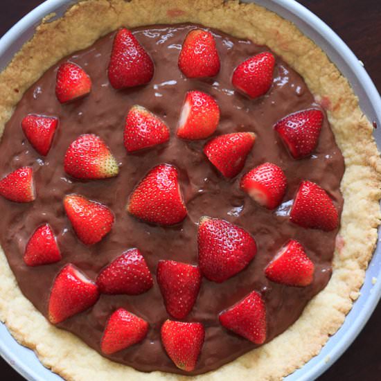 Nutella Pudding Strawberry Tart