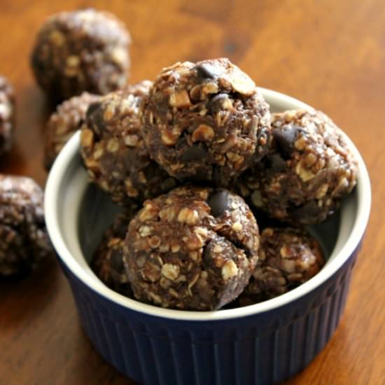 Dark Chocolate Dreams Energy Bites