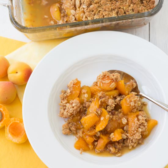 Fresh Apricot Crisp