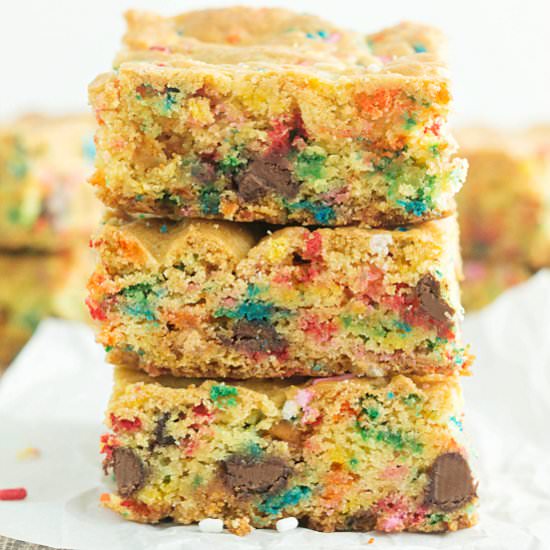 Funfetti Cake Mix Cookie Bars