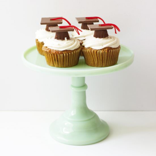 DIY Graduation Cupcake Toppers