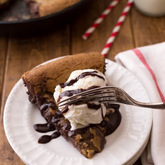 Deep Dish Chocolate Chip Cookie