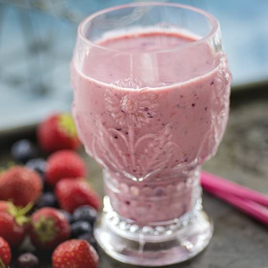 Refreshing Berry Lassi