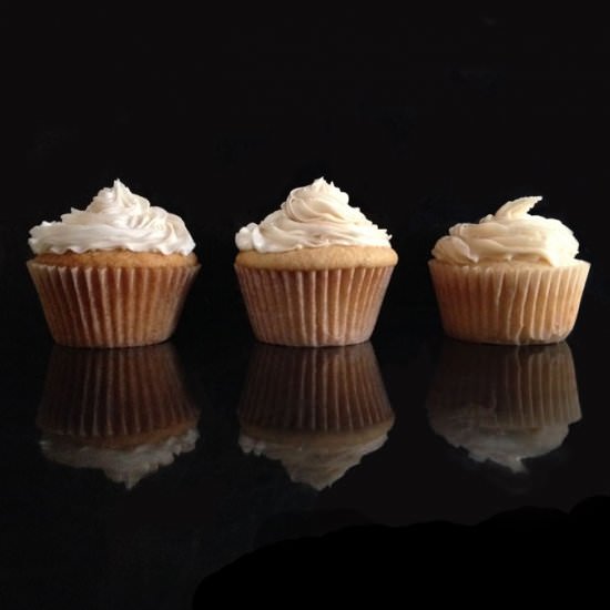 Vegan Vanilla Cupcake Off