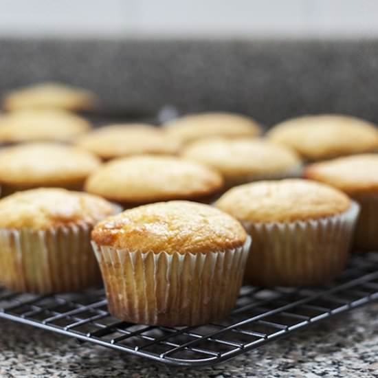 Dad’s Favorite Vanilla Cupcakes