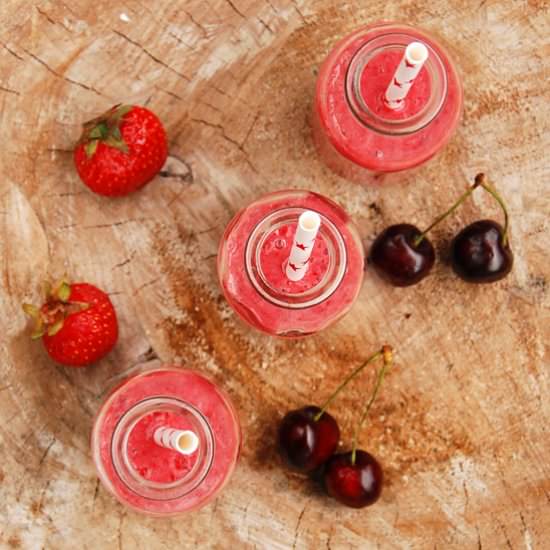 Strawberry-Cherry Smoothie