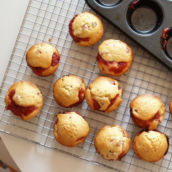 Rhubarb Thyme Muffins