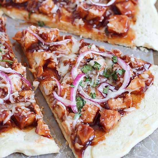 Grilled BBQ Chicken Pizza