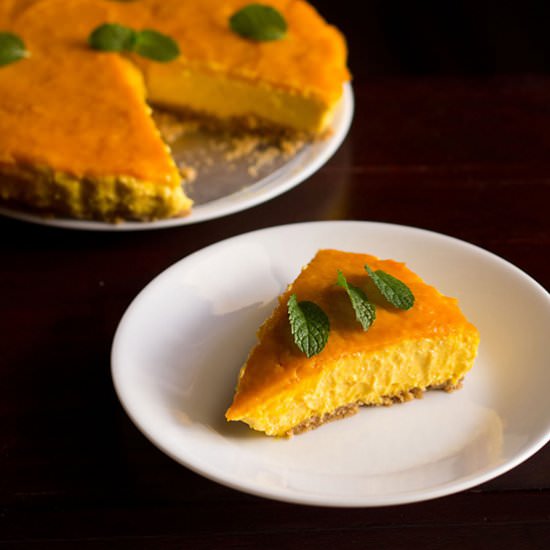 Eggless mango cheesecake