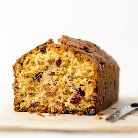 Family Favorite Fruitcake
