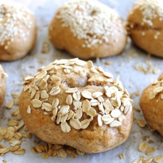 Homemade Whole Wheat Bagels