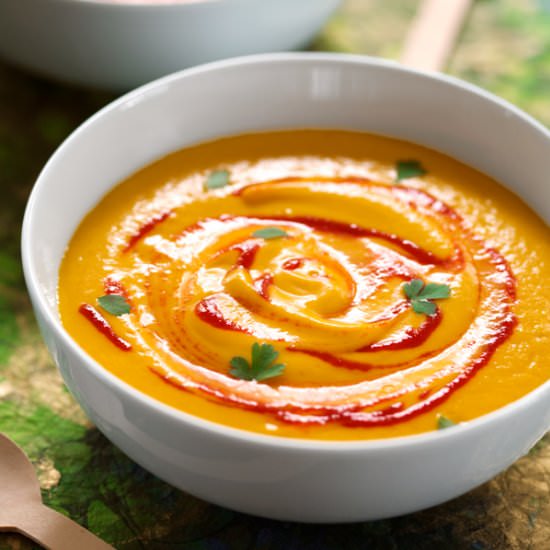 Spicy Vegan Carrot Soup