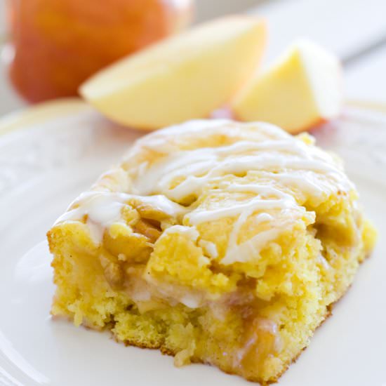 Apple Pie Coffee Cake