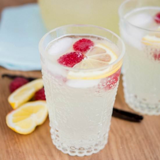Vanilla Bean Lemonade