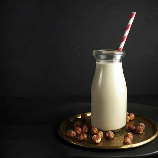 DIY Fig Hazelnut Milk