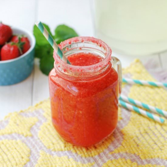 Strawberry Lemonade Fizz