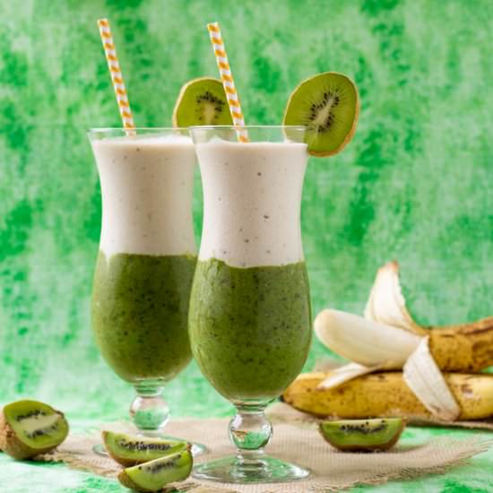 Kiwi Banana Smoothie with a Twist