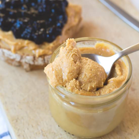 2 Minute Homemade Peanut Butter