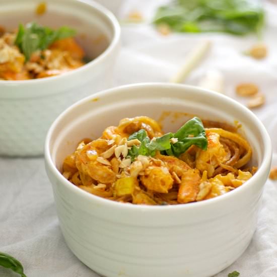Quick Thai curry shrimp bowls