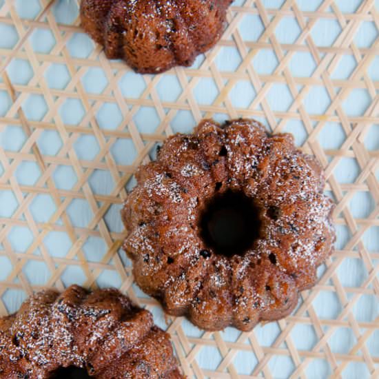 Orange-Black Sesame Bundt Cakes