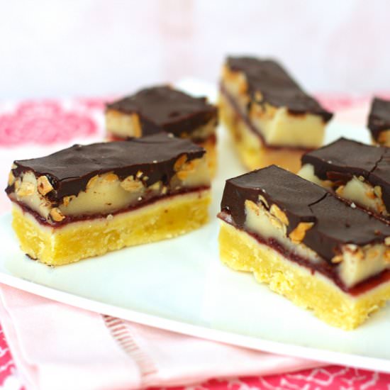 Chocolate Raspberry Marshmallow Bar