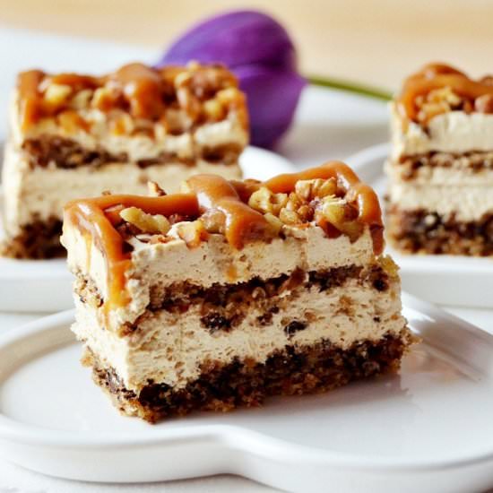 Delicious cake with nuts & caramel