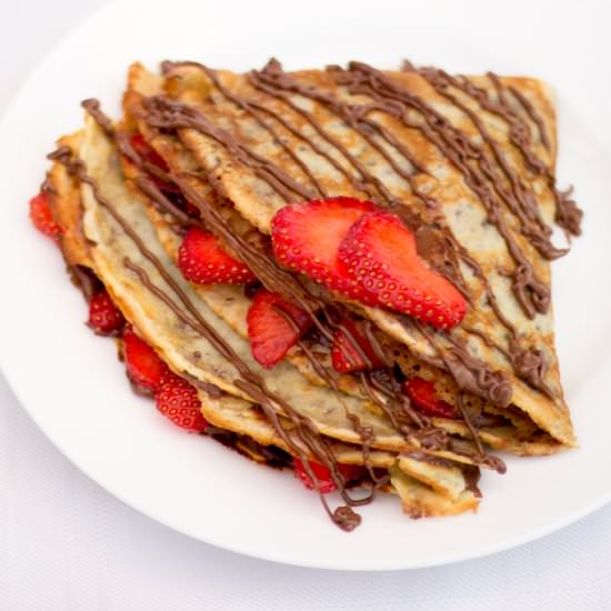 Nutella/Biscoff & Strawberry Crepes