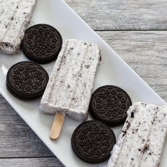 Cookies and Cream Ice Pops