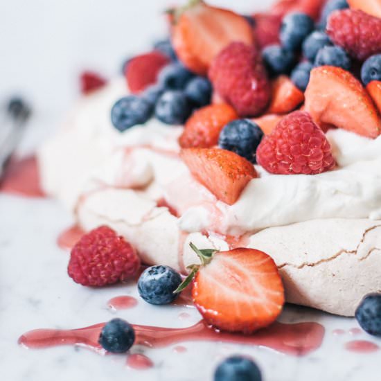 Fresh Summer Pavlova