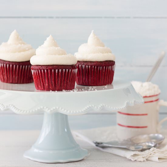 Classic Red Velvet Cupcakes