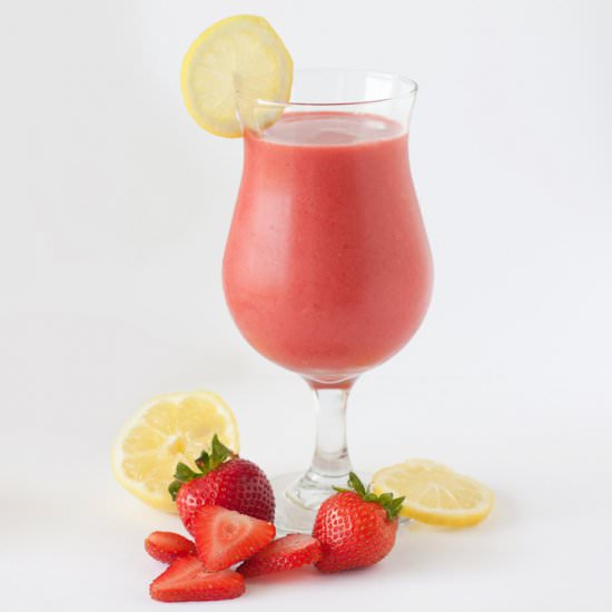 Strawberry Lemonade Yogurt Smoothie