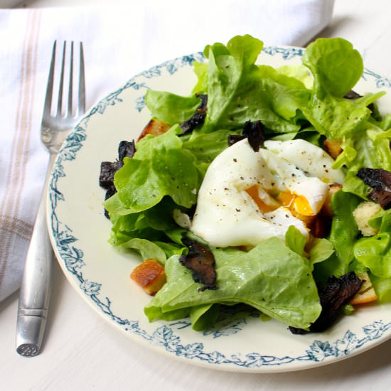 Mushroom Bacon & Poached Egg Salad